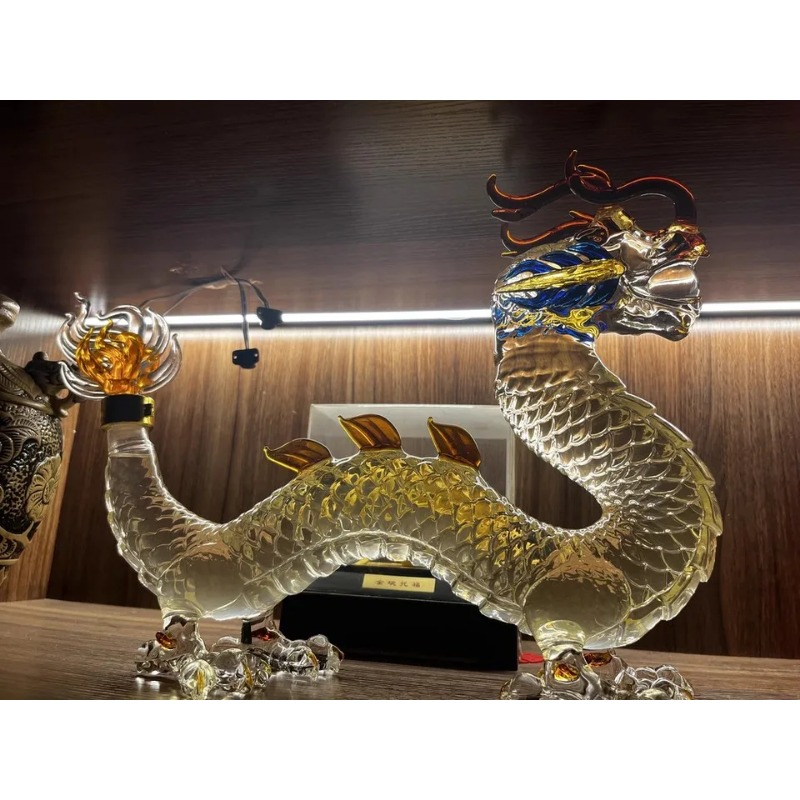 Dragon shaped Chinese Zodiac w - Glass Decanter Whiskey ulasan dan harga